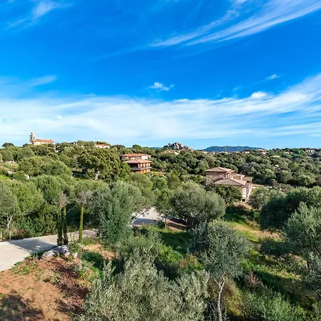 Ondella - Entre Plages Et Sentiers * Pianottoli-Caldarello (Corsica)